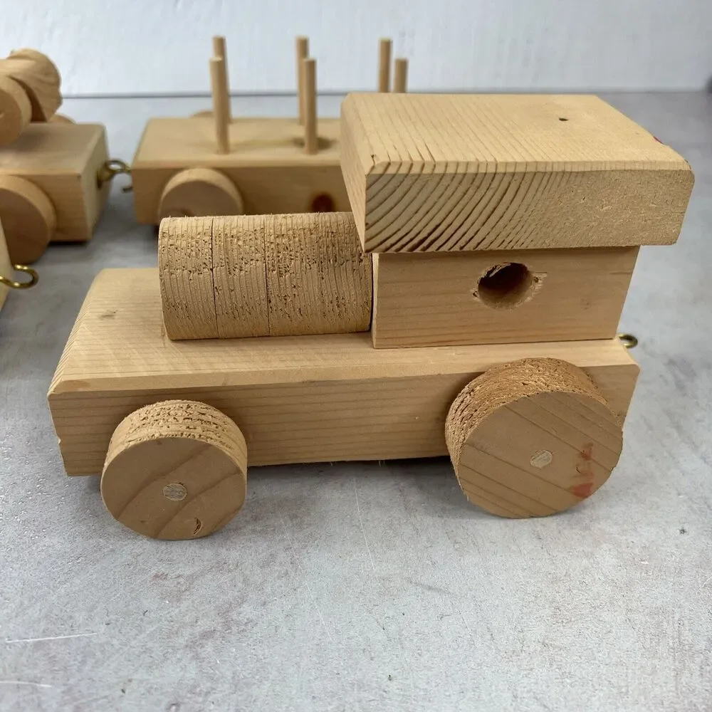 4 Piece‎ Handmade Wooden Train Set Kids Toy Locomotive with Rail Cars & Caboose